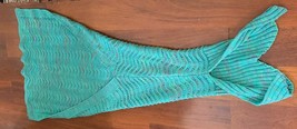 Adult Mermaid Tail Blanket One Size Crocheted Multicolor Green Blue Wave Pattern - £11.84 GBP