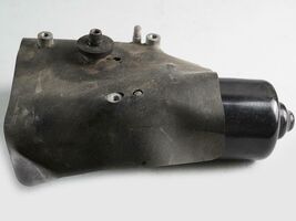 2000-2005 Chevrolet Impala Wiper Motor Windshield Transmission Front Uni... - $143.45