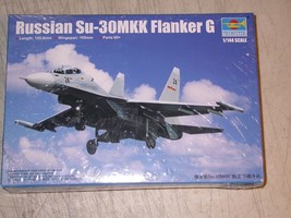 Trumpeter 1:144 Russian Su-30MKK Flanker G Military  Plastic Model Kit 0... - $19.99