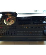 Soundesign 5999CBK Sound Center - CD, Dual Cassette AM/FM See Details - $1,505.15 MXN