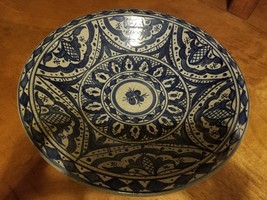 Decorative spongeware bowl 13.5 wide 3 high - $30.00