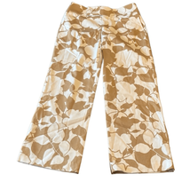 Chaiken Womens 2 Tan White Floral Mid Rise Straight Leg Cropped Chino Pants - $51.41