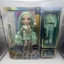 Brand New Rainbow High Series 3 Daphne Minton Fashion Doll With Two Outfits - £116.84 GBP