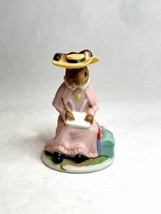 Amelia The Woodmouse Family Mouse Figurine Franklin Mint Vintage 1985 fp - $12.84