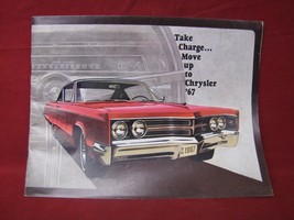 1967 Chrysler 40-page Car Sales Brochure - New Yorker Newport 300 Town Country - £19.93 GBP