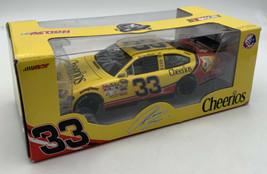 Clint Bowyer Action Racing 1/24 NASCAR Signed Autograph Cheerios Car 20-2553 - £44.63 GBP