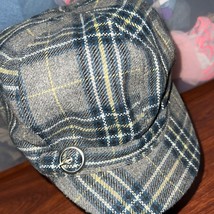 Plaid newsboys style fabric hat - £7.70 GBP
