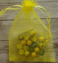 Seventeen (17) ~ Assorted Yellow Clear &amp; Solid Glass Marbles ~ 15mm - 19mm ~ 17 - £17.60 GBP