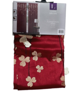 Lush Décor Flower Drops One Panel 42x84in Red - $519.54 MXN