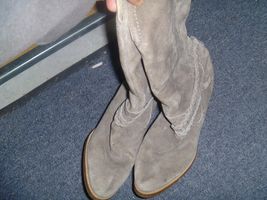 Unbranded Tall Leather Gray Braided boots Size 6 RB 11543 - $15.20