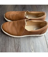 UGG Brown Slip-On Shoes size 8 - $1,045.41 MXN