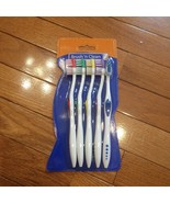 Brush &#39;n Clean 5 Pack Soft Nylon Bristle Toothbrushes NEW in Package - £0.78 GBP