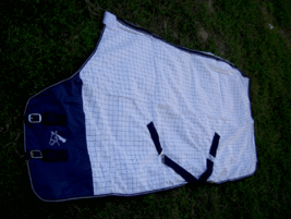 Horse Cotton Sheet Blanket Rug Summer Spring White Navy 5317 - £31.63 GBP