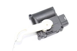 04-10 AUDI A8 L QUATTRO HEATER FLAP MOTOR ACTUATOR Q6856 image 7