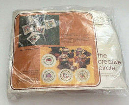 vintage 1978 crewel embroidery kit four sachets with floral pattern kit 3347 NOS - £15.78 GBP