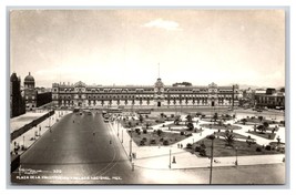 RPPC Plaza de la Constitución Palacio Nacional Mexico City UNP Postcard L20 - £3.66 GBP