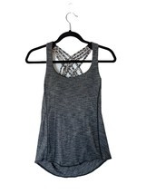 LULULEMON Womens Top WILD TANK Cross Straps Built in Bra Gray Animal Pri... - £9.81 GBP