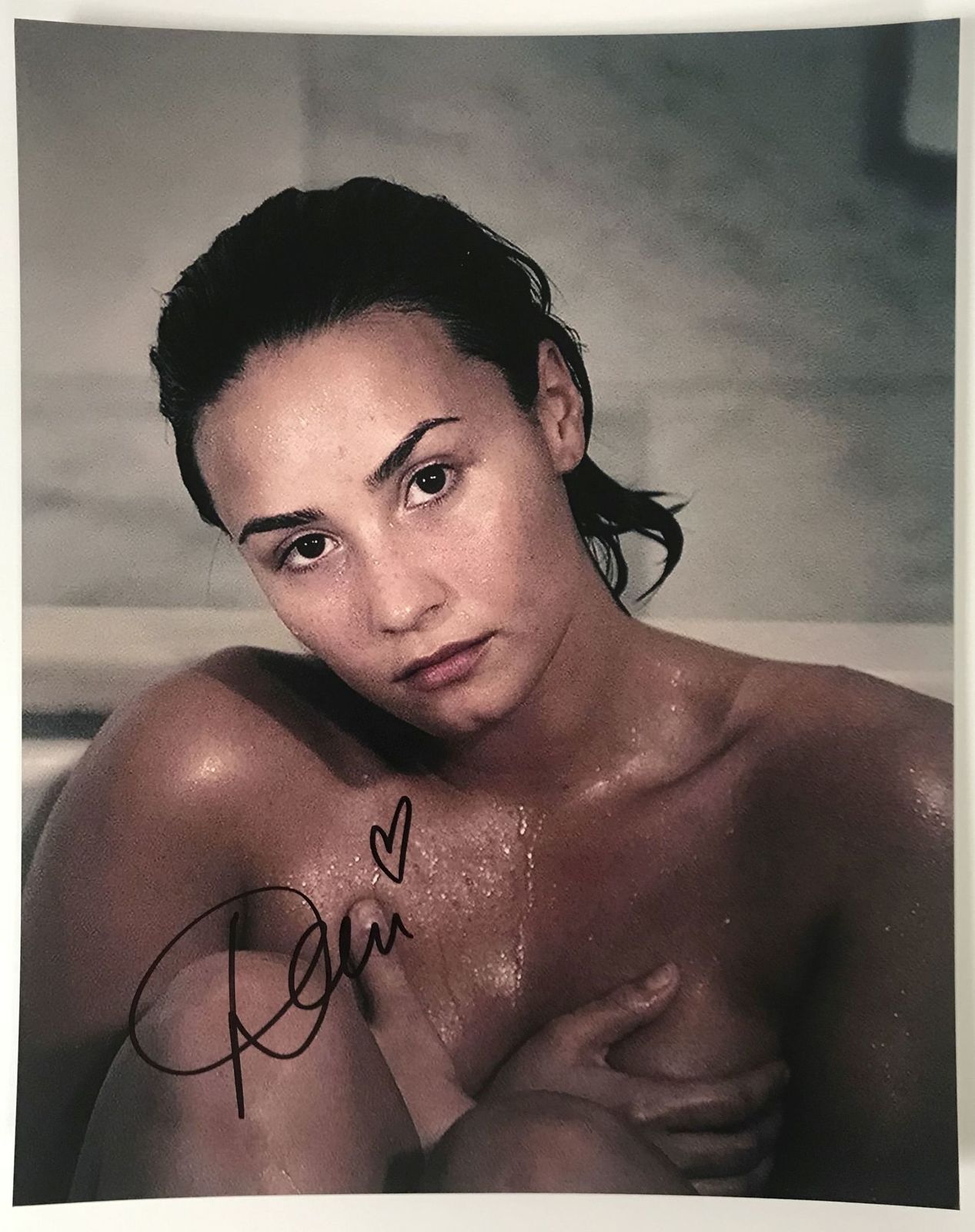 Primary image for Demi Lovato Signed Autographed Glossy 8x10 Photo