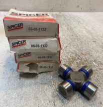 4 Quantity of Spicer Universal Joint 06-06-1132 | SH49 | P461 (4 Quantity) - $121.13 CAD