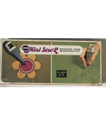 Salem Sewing Kit - $185.88 MXN