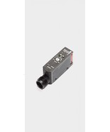 Omron E3S-AT16-D Photoelectric Sensor Switch 10-30VDC  - $28.90