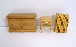 Dollhouse Concord Miniatures 1:12 Vintage Dresser, Nightstand - £17.17 GBP