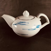 Vintage Narumi Teapot White Porcelain with Blue Scribble - £58.49 GBP