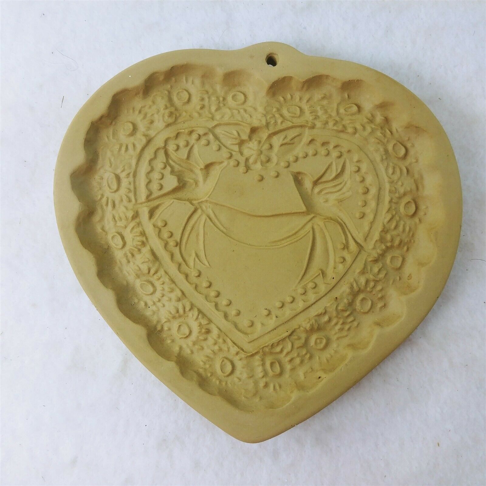 Primary image for Wall Plaque Cookie Mold Brown Bag Cookie Art Co 1985 Heart and Doves Stoneware