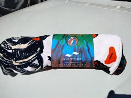 Grateful Dead Beach Towel Slowtide Skull &amp; Roses ST409 - £31.49 GBP