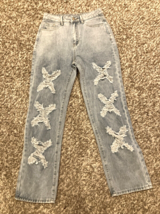 Jeans Womens Small 27x29 Blue Distressed Ripped Cut Out Straight Light Wash EUC - £13.91 GBP