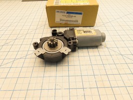 Ford YC3Z-1523395-AA Power Window Lift Motor LH Front - $54.98