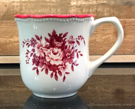 Cracker Barrel Rose Flower Bouquet Ivory &amp; Red 12oz. Coffee Mug - £14.86 GBP