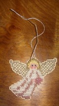New Angel Heart Christmas Ornament Handmade Finished Glass Beads Mill Hill - £19.94 GBP