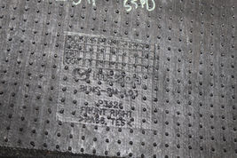 2007 MAZDA 3 FRONT RIGHT FLOOR MAT C748 image 3