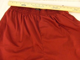 Mens Starter Maroon XL Basketball Shorts / Champions Black XL Basketball Shorts - $15.29