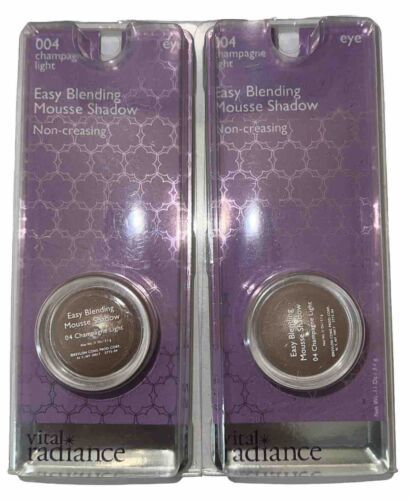 Pack Of 2 Vital Radiance by Revlon Easy Blending Mousse Shadow #004 Champagne L. - $14.84