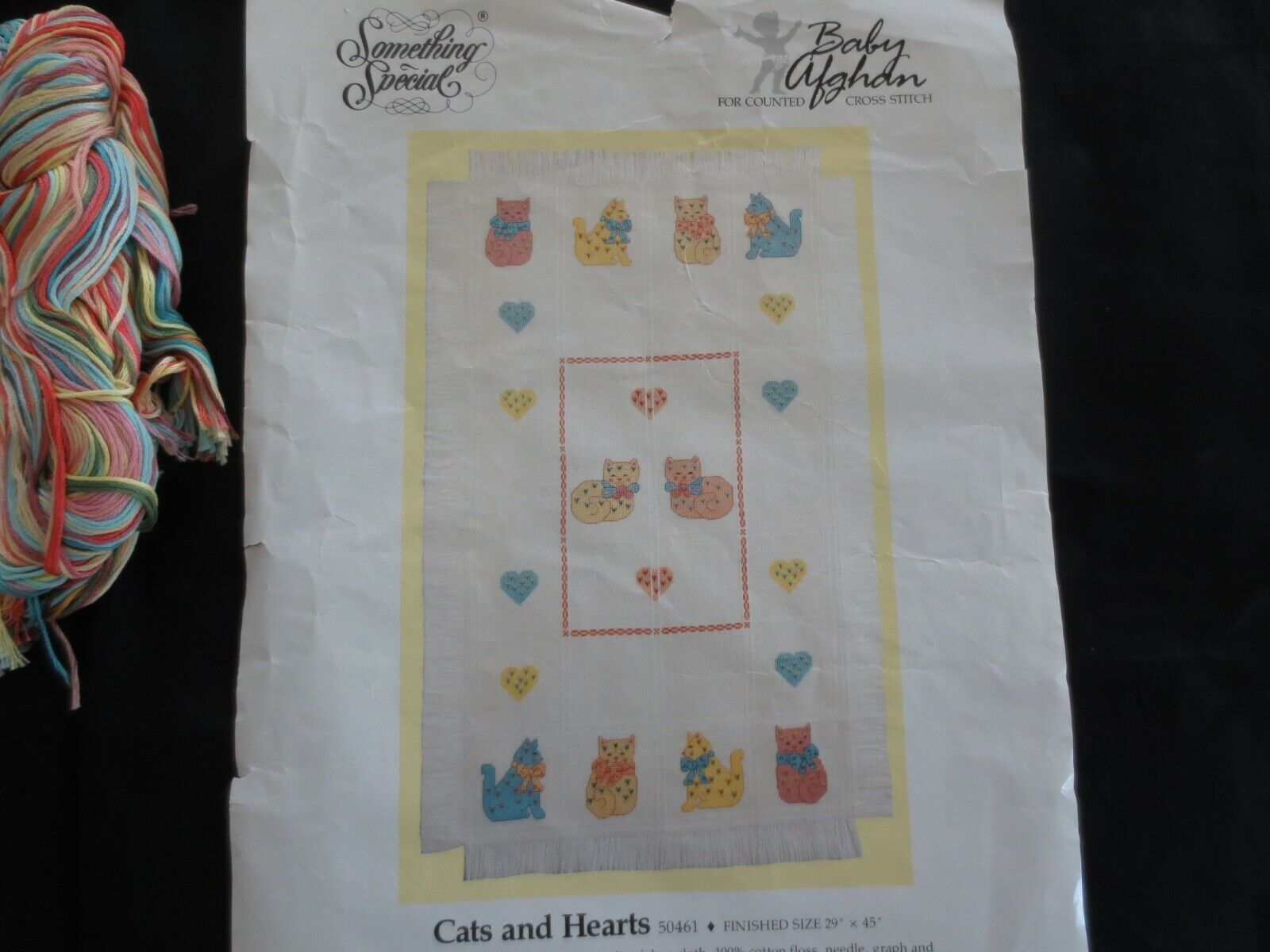 Candamar CATS & HEARTS 18-Count BABY ACRYLIC AFGHAN Kit #50461 - 29" x 45"  - $16.00