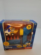 Donald Duck Disney Pocket Charger Mini Rechargeable R/C Vehicle - $11.50