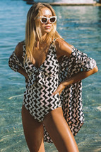Black Stripe Print Loose Fit Open Front Beach Cover Up - $252.23 MXN