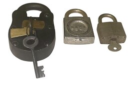 Lot Vintage Keys & Padlocks Mixed Metal Key Rings Antique Skeleton Key Set 4lbs image 3