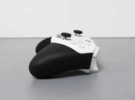 Microsoft Elite Series 2 Wireless Controller 4IK-00001 - Core (White) image 3