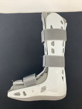 Aircast AirSelect Standard Walker Brace / Walking Boot Small Right Foot - $18.70