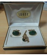 Vintage Swank Gold Tone &amp; Green Stone Cuff Links &amp; Tie Tack in Original Box - $64.55 CAD