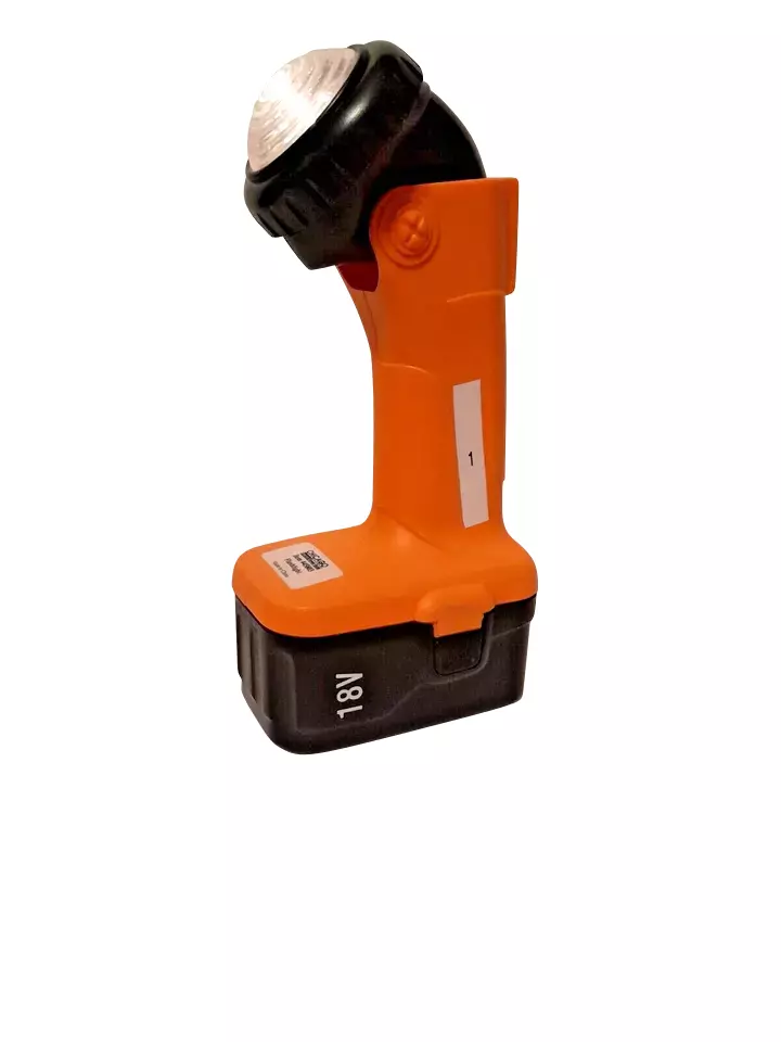 Chicago Electric 45803 18V Swivel Head Flashlight Working - No Battery / Charger - £3.67 GBP