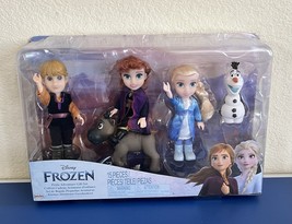 Disney Frozen Petite Adventure Dolls Gift Set  - BRAND NEW - $729.58 MXN
