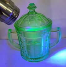Hazel Atlas 1930's Green Uranium Sugar Bowl "D" Handles Criss Cross image 2