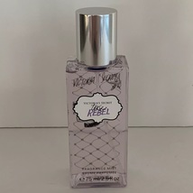 Victoria&#39;s Secret Tease Rebel 2.5 oz Fragrance Body Mist - $552.13 MXN
