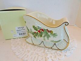 MIKASA FINE PORCELAIN HOLIDAY BLOOM CHRISTMAS SLEIGH CENTERPIECE 8&quot;W  NIB - $9.85