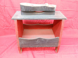 Antique Primitive Wooden Shoe Shine Box with Foot Rest - £31.64 GBP