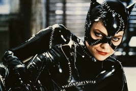 Michelle Pfeiffer As Catwoman Very Sexy Leather Batman Returns 11x17 Mini Poster - £15.79 GBP